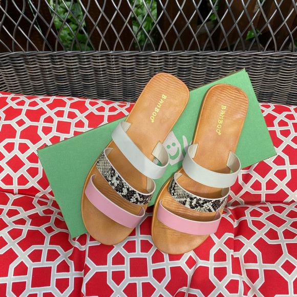 Women’s brand new 3 strap Bamboo summer sandals size 7.5. - Picture 3 of 6